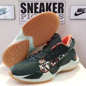 Nike Freak 2 GS Basketball - DD0012 300 - Green / Pistachio - 7Y / Women's: 8.5